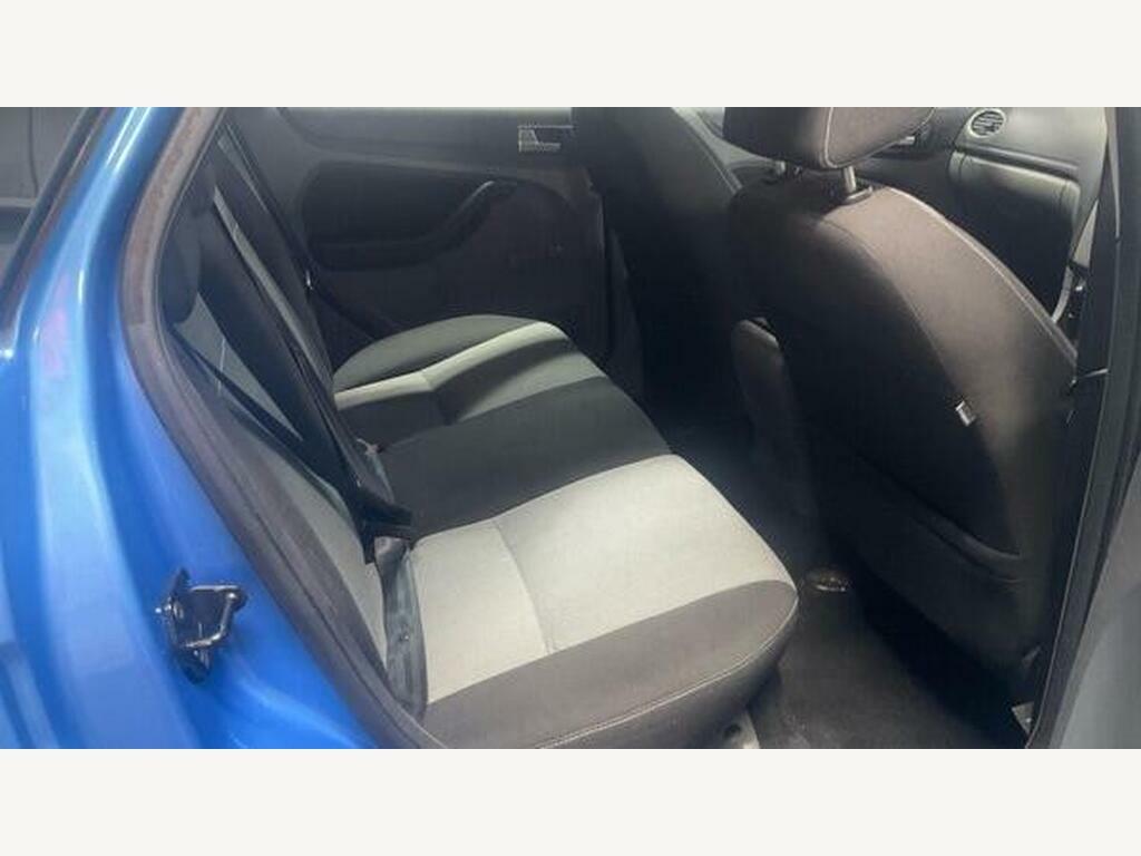 Ford Focus Zetec Blue #10