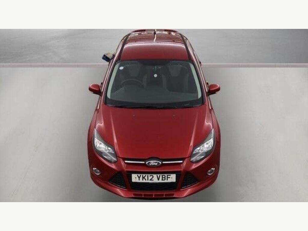 Ford Focus 1.6 Zetec S Euro 5 Red #6