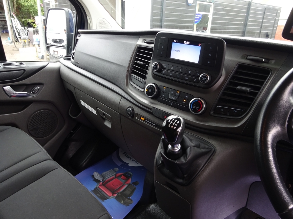 Ford Transit Custom 2.0 350 Ecoblue White #11