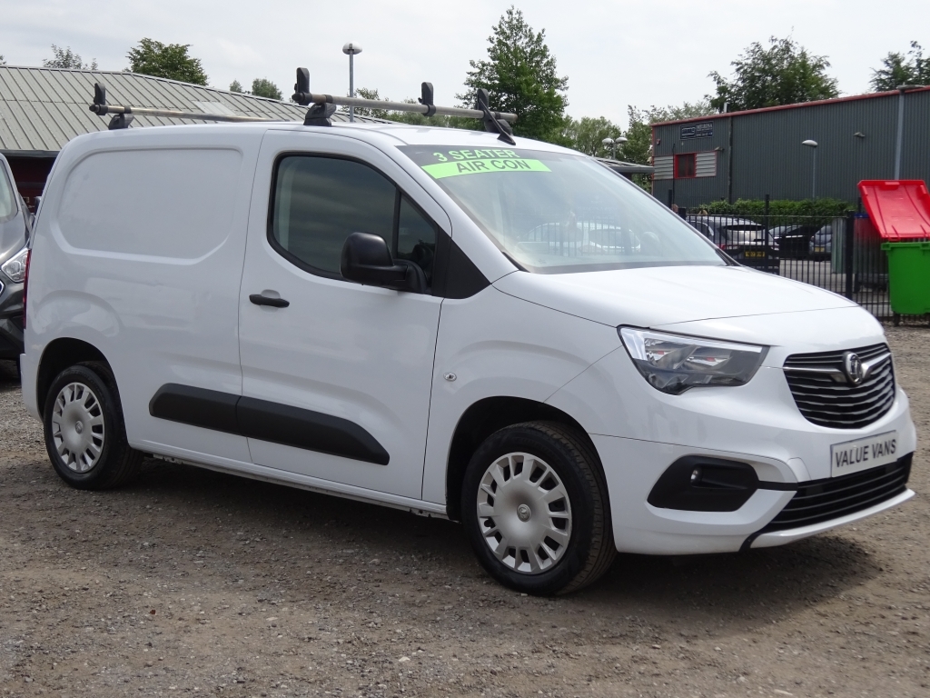 Vauxhall Combo Cargo Sportive 1.5 White #6