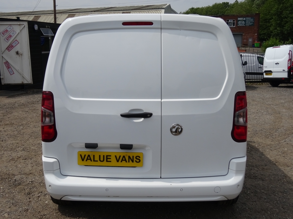 Vauxhall Combo 1.5 Turbo D Se Estate Brown #13