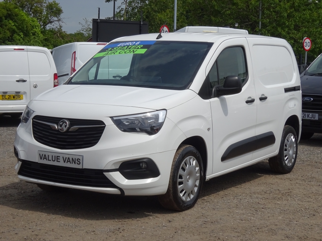 Vauxhall Combo Cargo Sportive 1.5 White #5