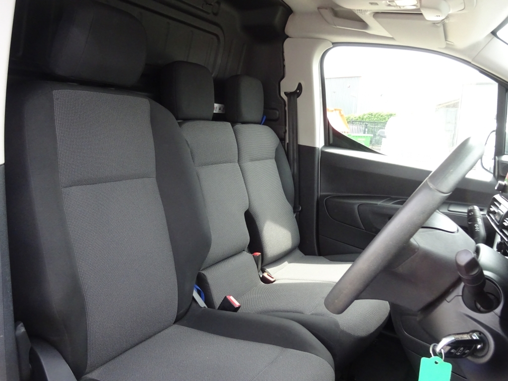 Vauxhall Combo 1.5 Turbo D Se Estate Brown #11
