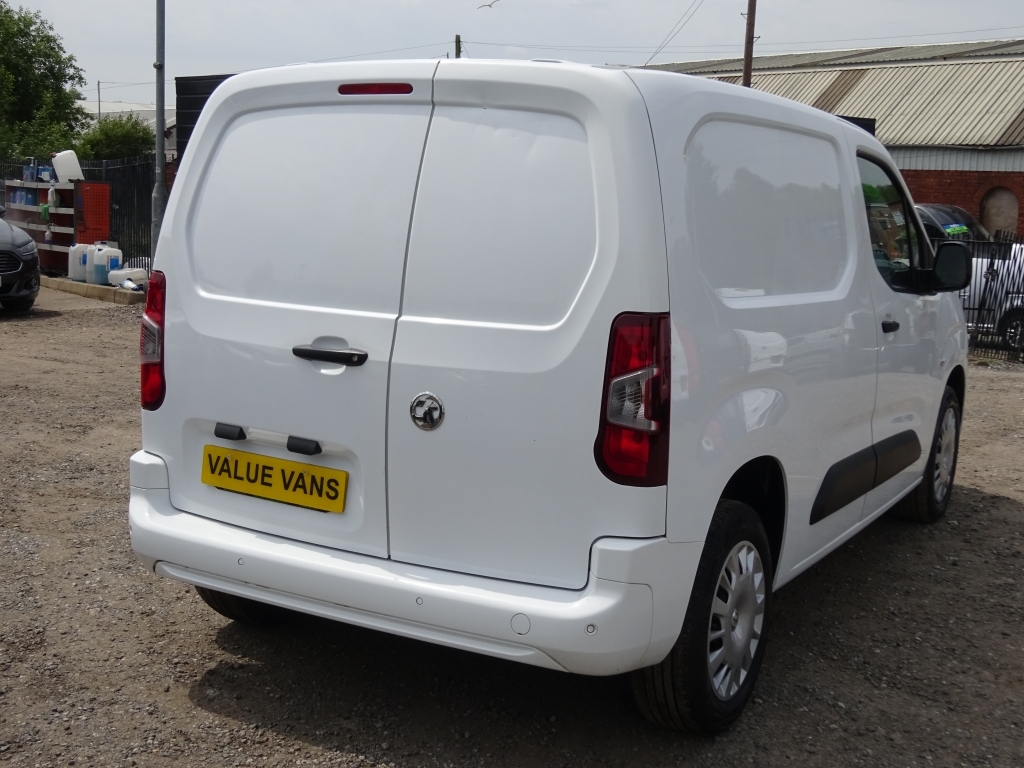 Vauxhall Combo 1.5 Turbo D Se Estate Brown #15