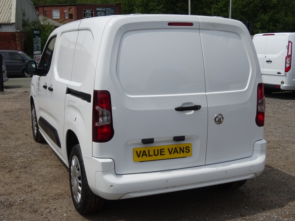 Vauxhall Combo 1.5 Turbo D Se Estate Brown #16