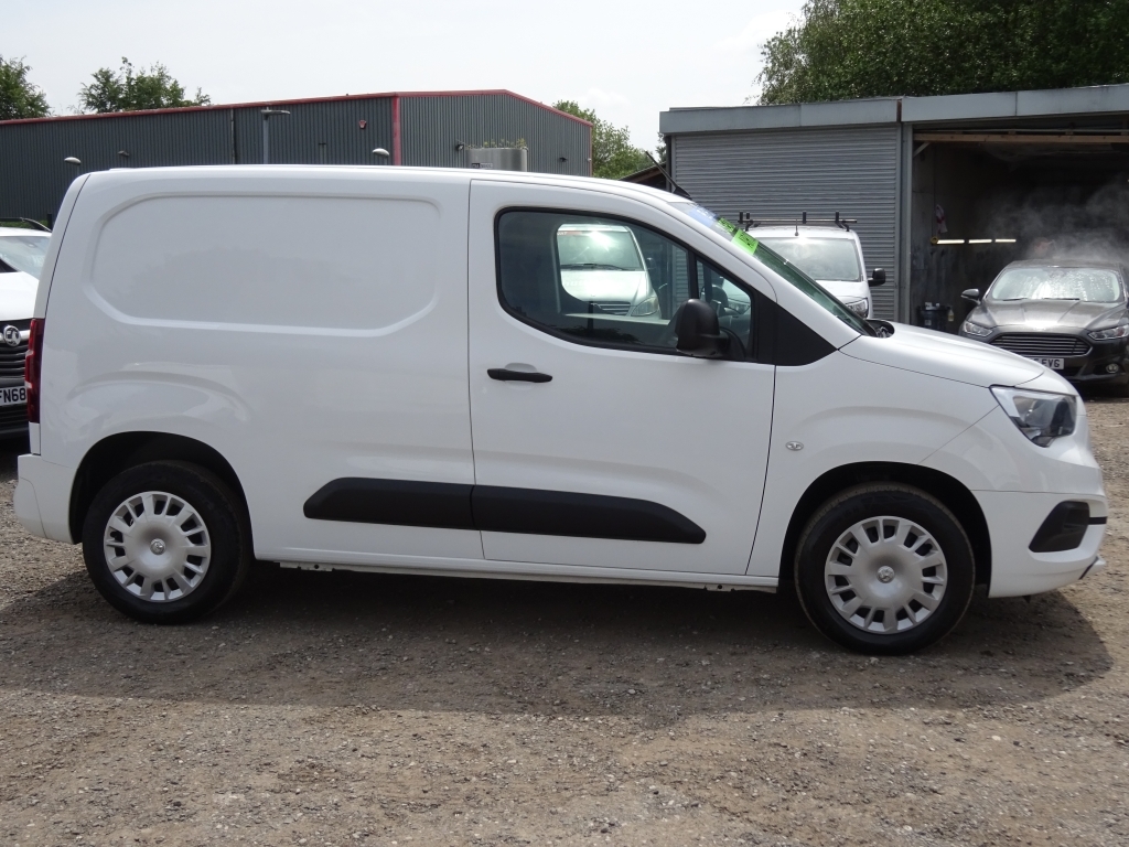Vauxhall Combo 1.5 Turbo D Se Estate Brown #17