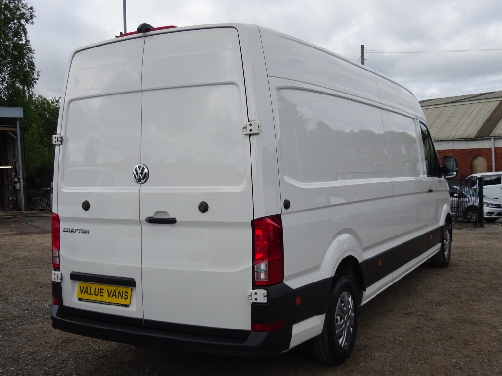 Volkswagen Crafter 2.0Tdi 140Pseu6dt-e Cr35 Mwb Trendline White #16