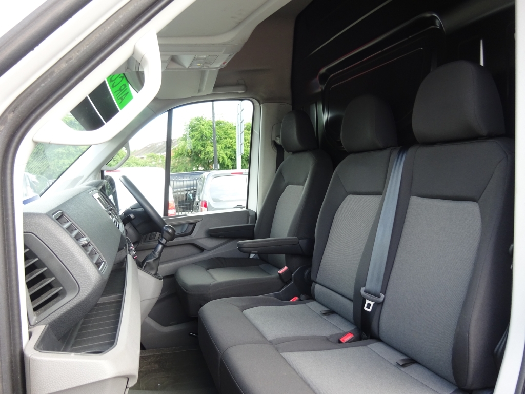 Volkswagen Crafter 2.0Tdi 140Pseu6dt-e Cr35 Mwb Trendline White #8