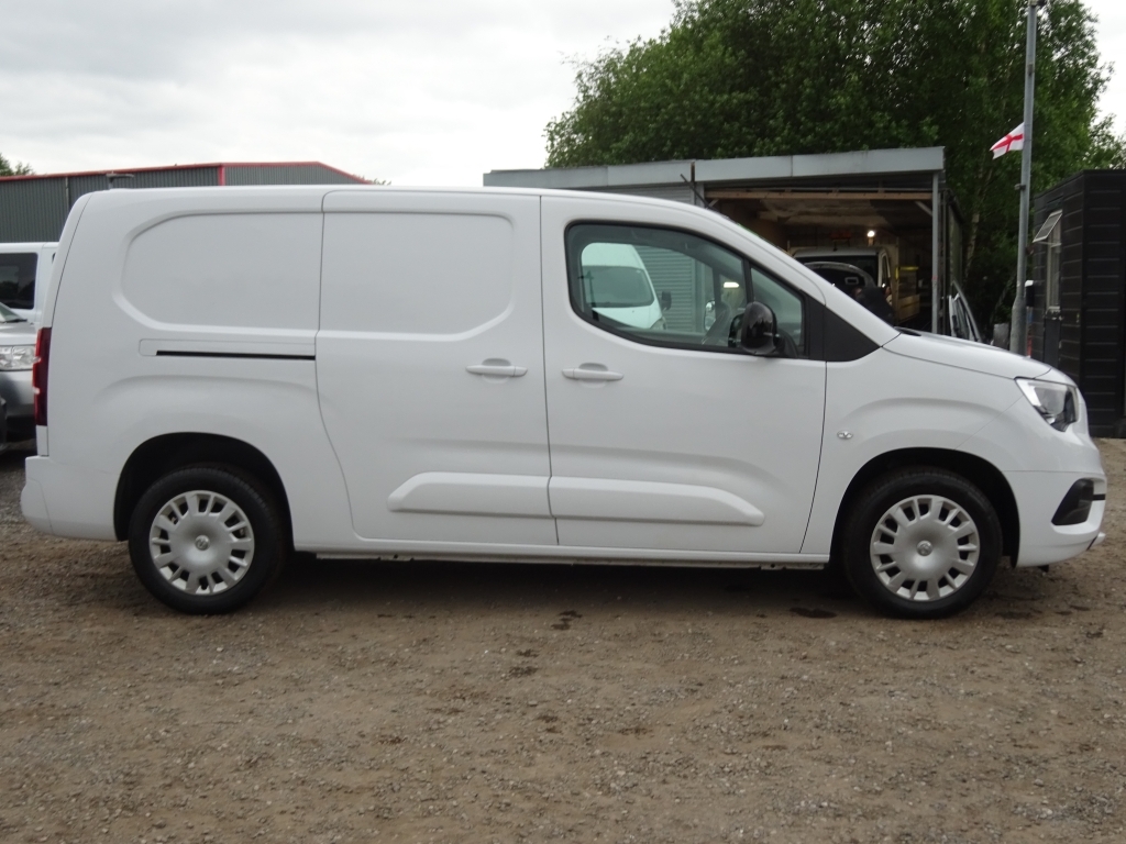 Vauxhall Combo 2300 Prime L1 H1 Swb 1.5 Turbo D 100Ps White #19