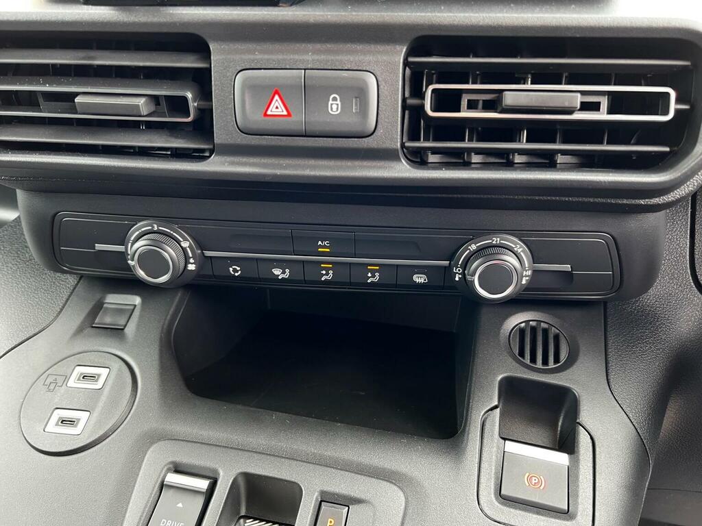 Peugeot E-Partner Panel Van 800 52Kwh Professional Standard Panel Va Grey #43