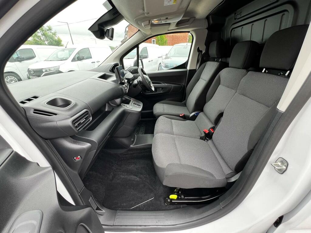Peugeot E-Partner Panel Van 750 52Kwh Asphalt Long Panel Van Lw White #22