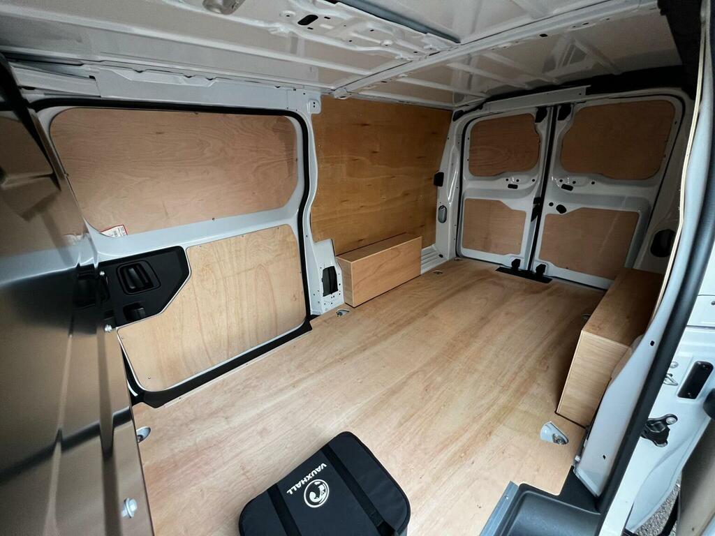 Vauxhall Vivaro Panel Van 75Kwh Prime XL Panel Van Lwb 6Dr 1 CF74FGM White #5