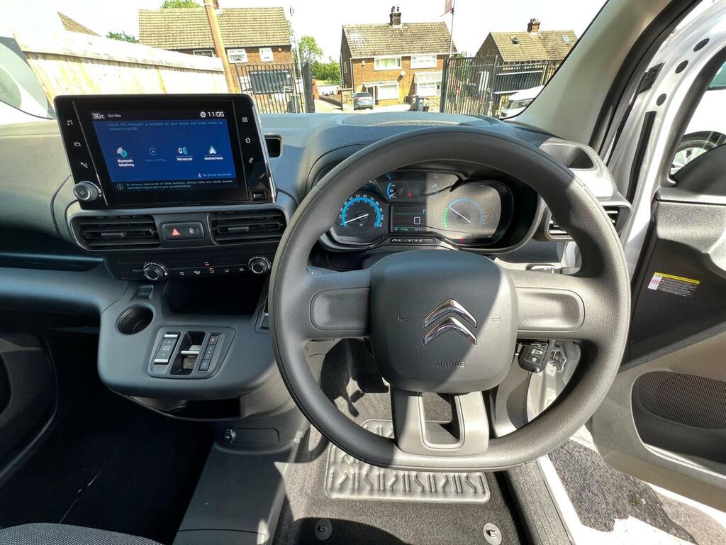 Citroen e-Berlingo 800 100Kw 50Kwh Driver Pro  #25