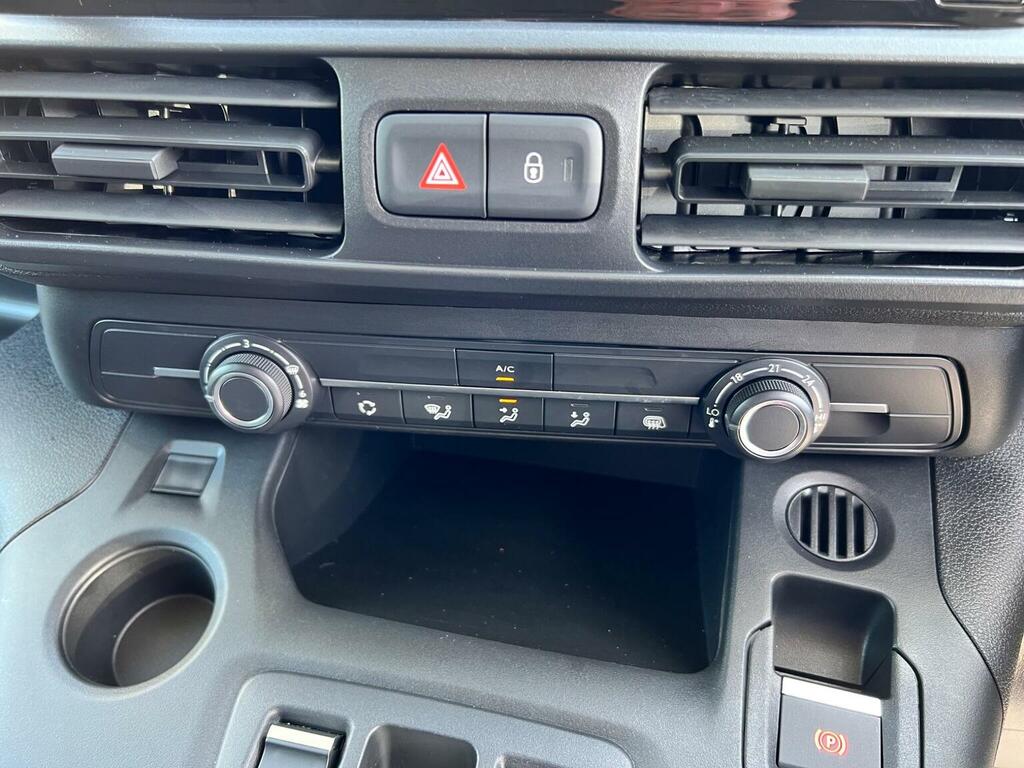 Citroen e-Berlingo 800 100Kw 50Kwh Driver Pro  #33