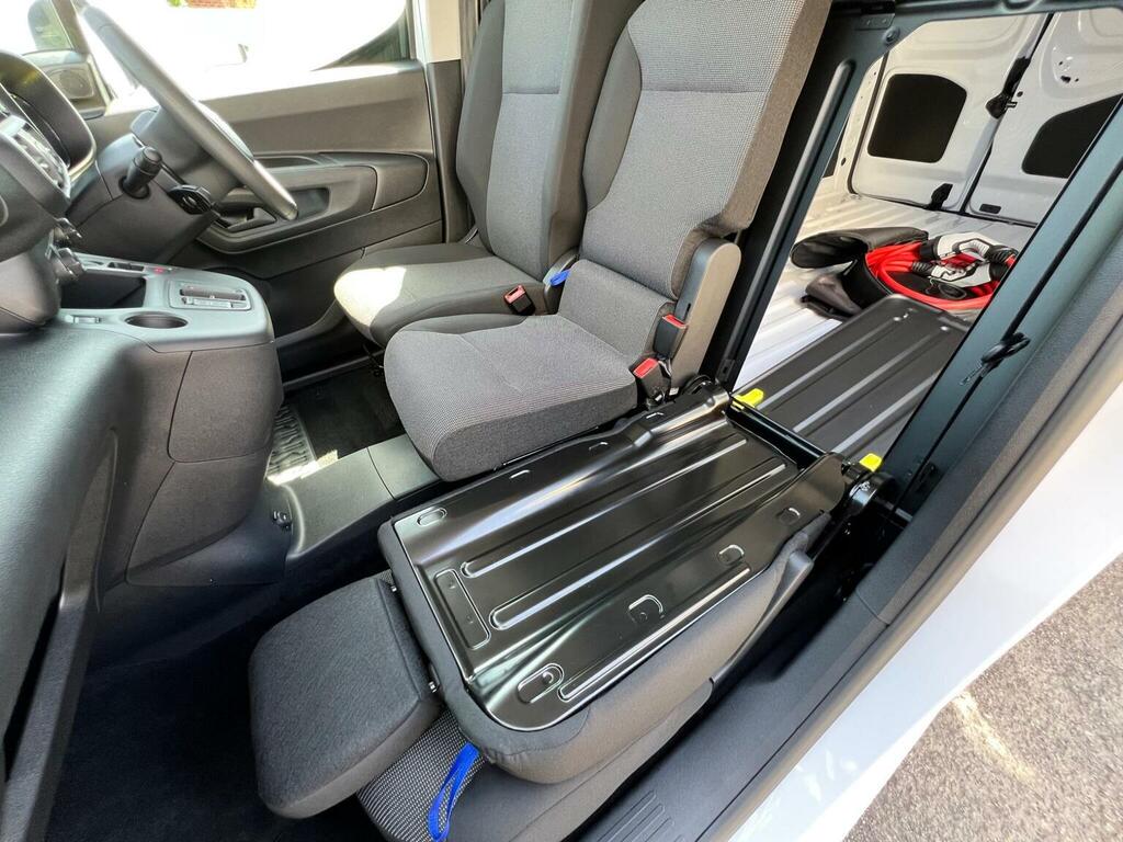 Citroen e-Berlingo 800 100Kw 50Kwh Driver Pro  #20