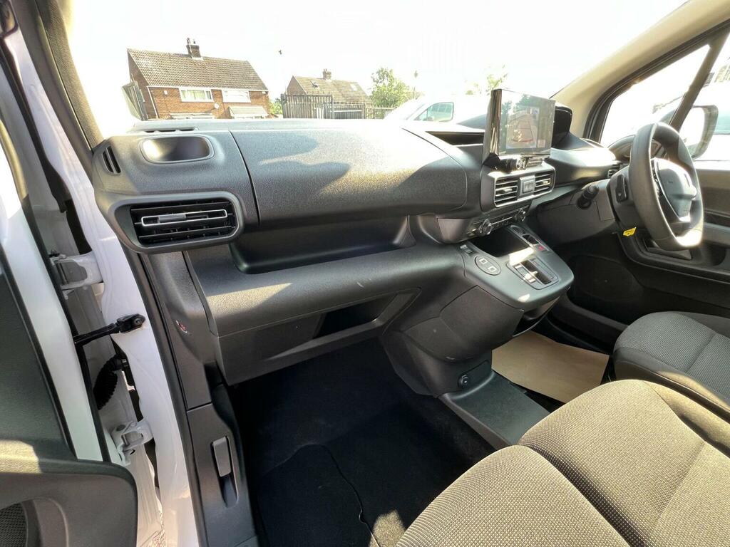 Peugeot E-Partner Panel Van 800 50Kwh Asphalt Premium Standard Panel Black #24