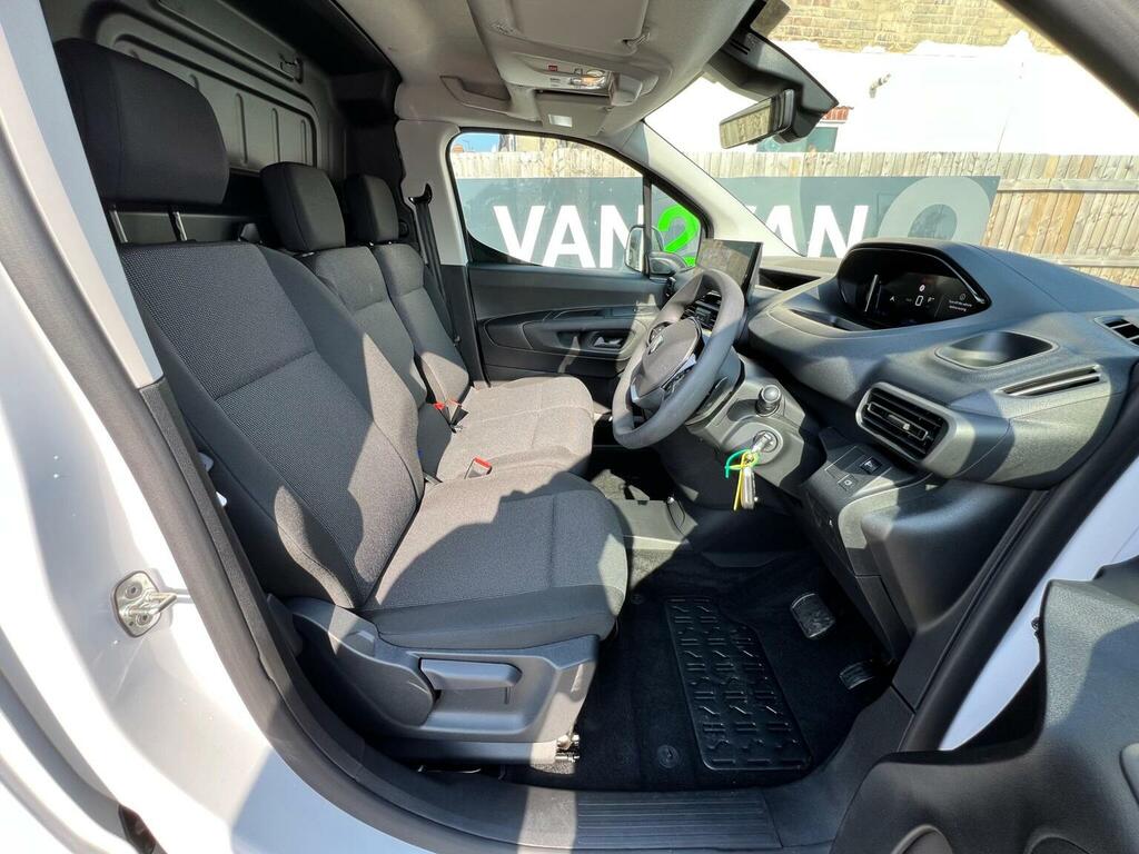 Peugeot E-Partner Panel Van 800 50Kwh Asphalt Premium Standard Panel Black #19