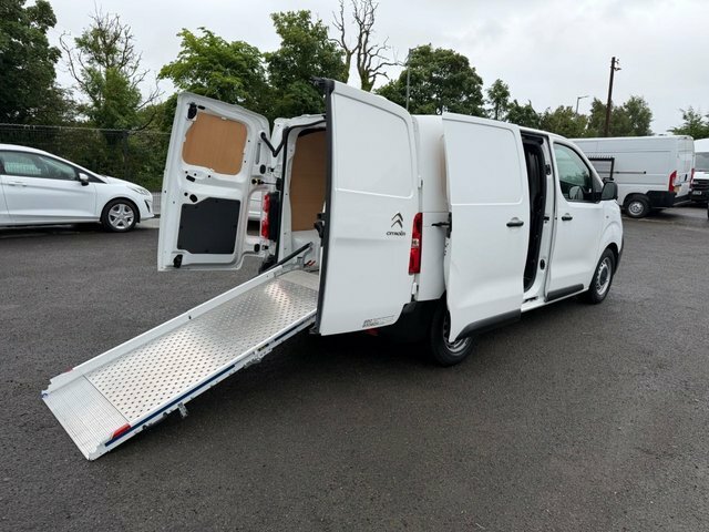Citroen Dispatch Bluehdi 1000 Enterprise Xs White
