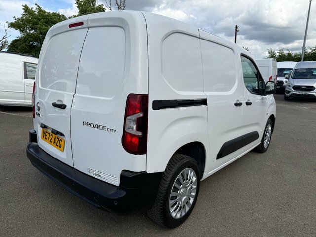 Toyota Proace City Bluehdi Icon Short Panel VE72AZG White #2