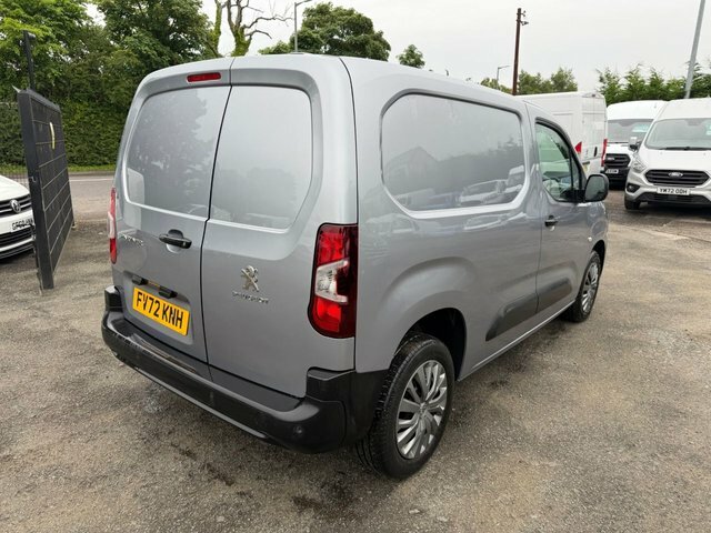 Peugeot Partner Bluehdi 1000 Professional Premium Grey #3