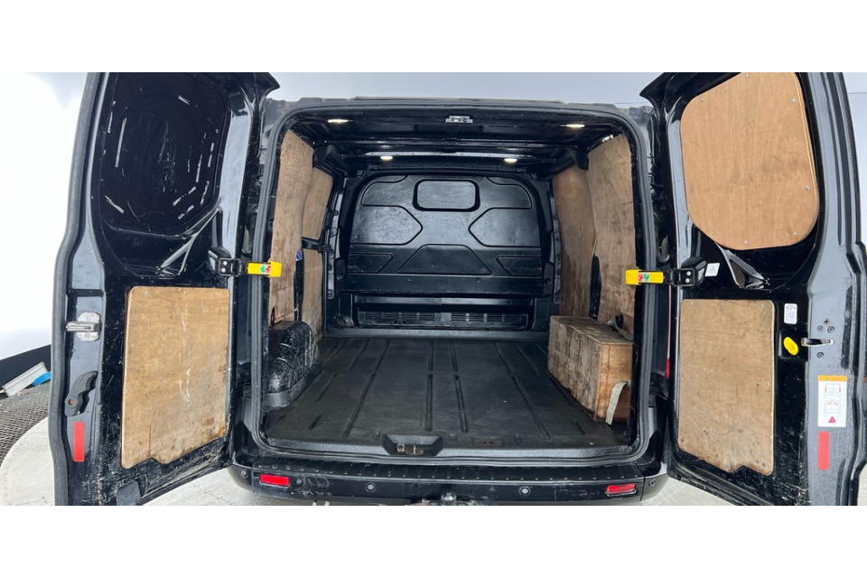 Ford Transit Custom Transit Custom 300 Limited Ecoblue L1 H1 130Ps EX70XCH  #3