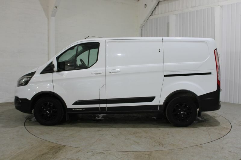 Ford Transit Custom 300 L1 Fwd 2.0 Ecoblue 170Ps Low Roof Trail Van HT71WYV #6