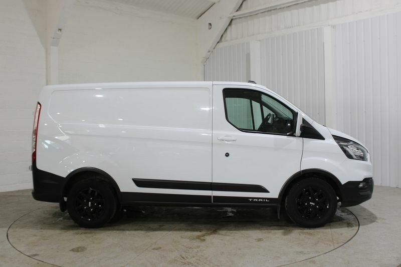 Ford Transit Custom 300 L1 Fwd 2.0 Ecoblue 170Ps Low Roof Trail Van HT71WYV #2
