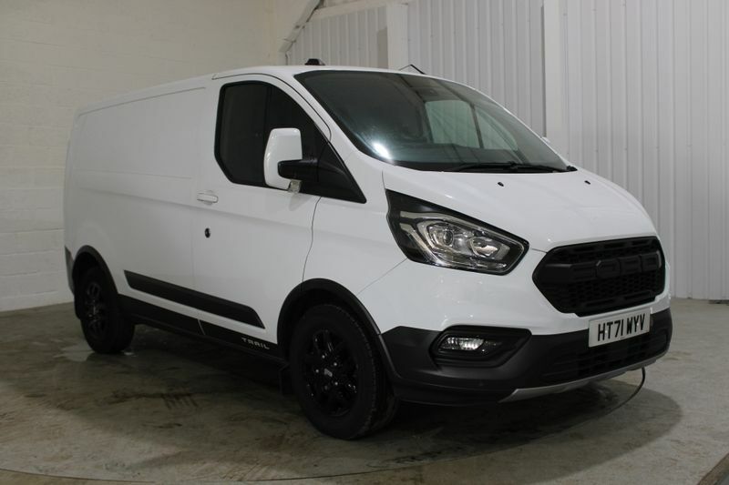 Ford Transit Custom 300 L1 Fwd 2.0 Ecoblue 170Ps Low Roof Trail Van