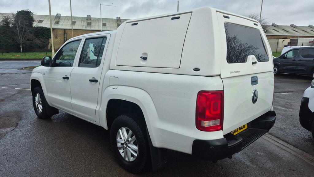 Volkswagen Amarok Dcab Pick Up Startline 2.0 Tdi 140 4Motion Sel White #3
