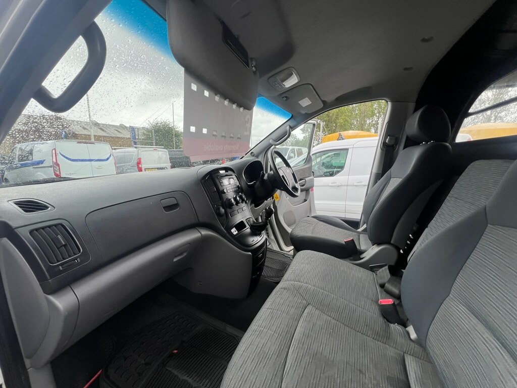 Hyundai iLoad 2.5 Crdi Esp Comfort 6Dr Blue #17