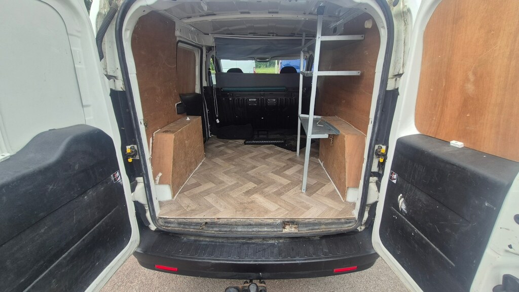 Vauxhall Combo 2000 1.3 Cdti 16V H1 Van White #6