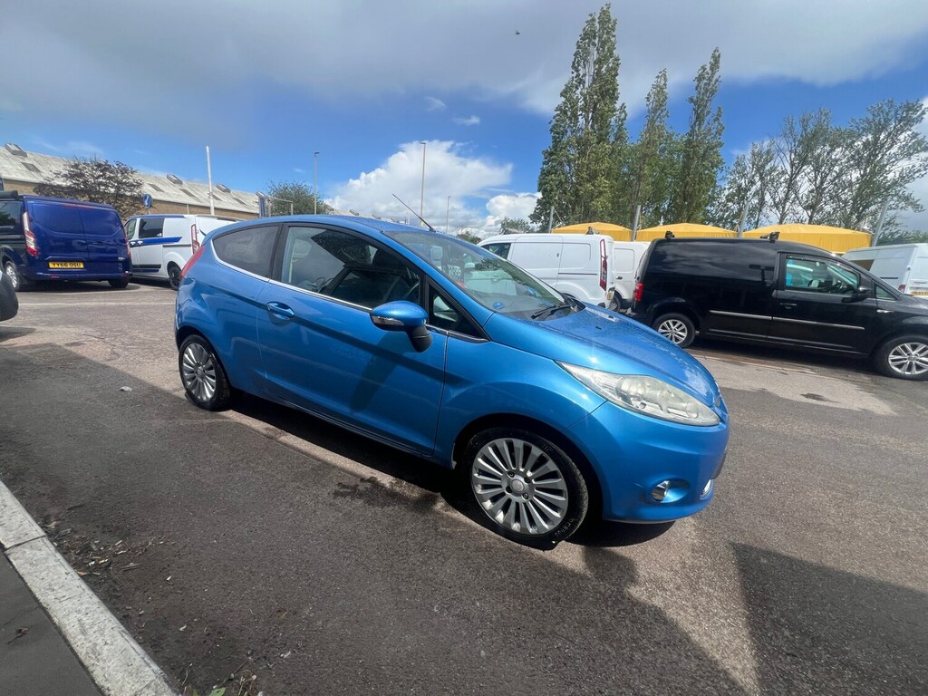 Ford Fiesta 1.4 Titanium Blue