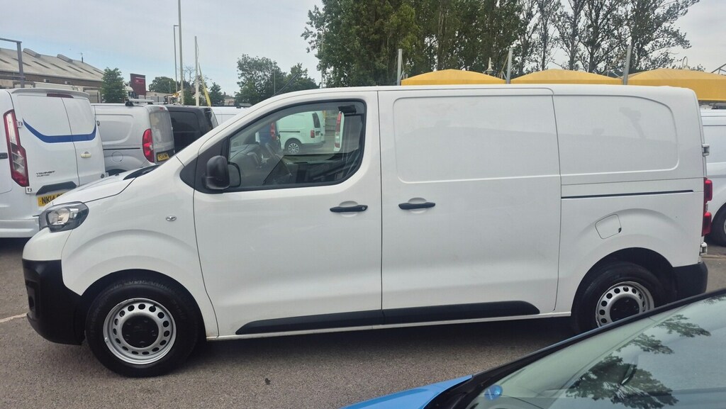Peugeot Expert 1400 2.0 Bluehdi 120 Professional Van White #6
