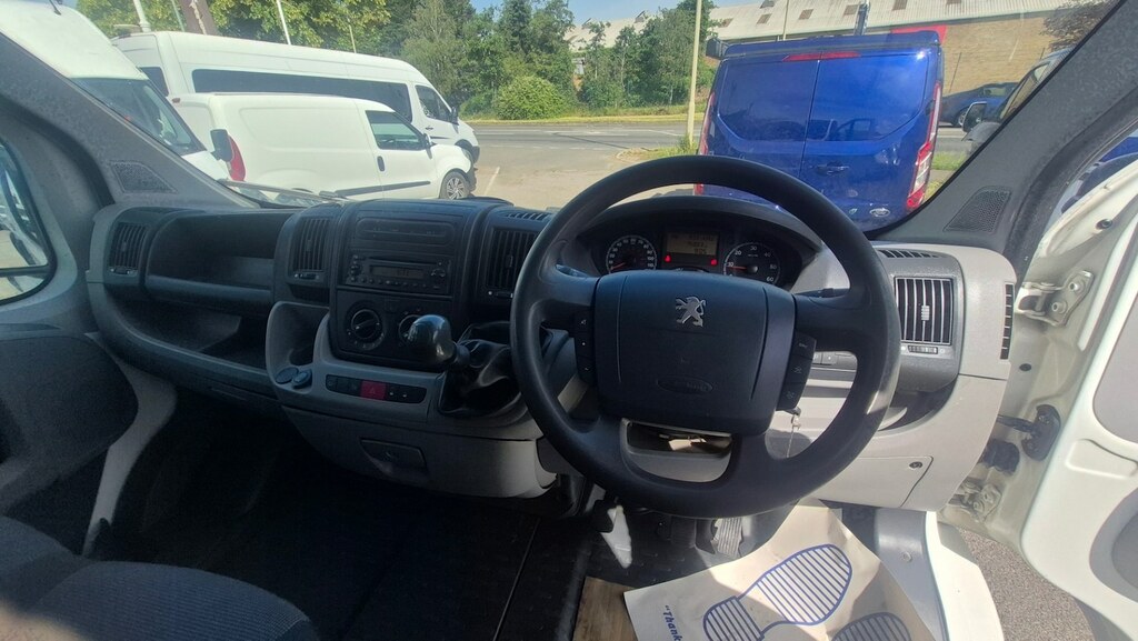 Peugeot Boxer Diesel Silver #12