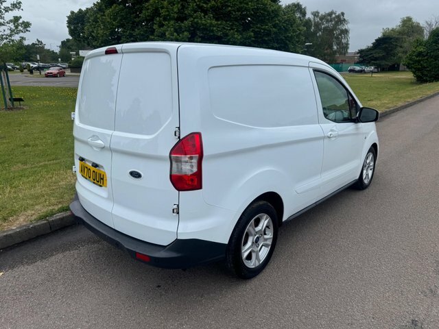Ford Transit Courier Courier White #7