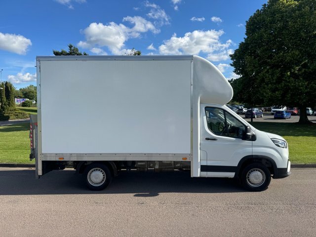 Maxus Deliver 9 2.0 D20 150 High Roof Van White #8