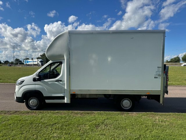 Maxus Deliver 9 2.0 D20 Luton Van Rwd L3 Euro 6 White #4