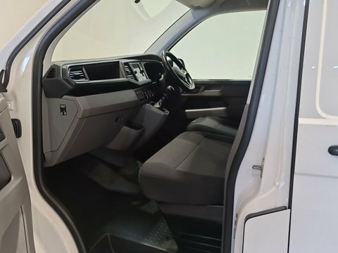 Volkswagen Transporter 2.0 Tdi T32 BL72ZLV  #6