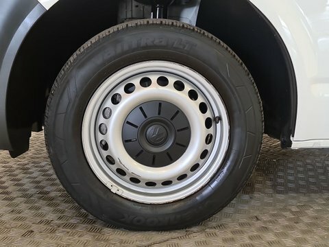 Volkswagen Transporter 2.0 Tdi T32 BL72ZLV  #5