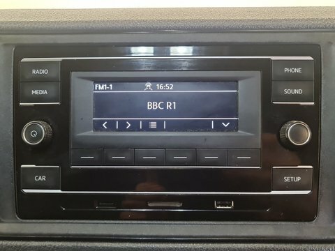 Volkswagen Crafter 2L Startline White #22