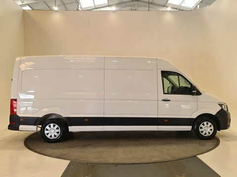 Volkswagen Crafter 2L Startline White #15