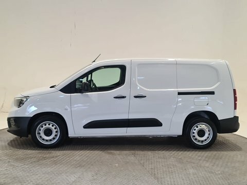 Vauxhall Combo 1.5 Turbo D DS23XYE #4