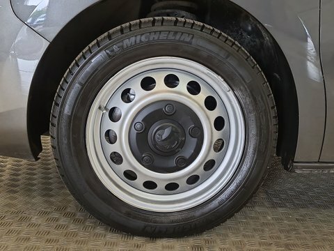 Vauxhall Vivaro 2.O Turbo D DN73YVO  #5