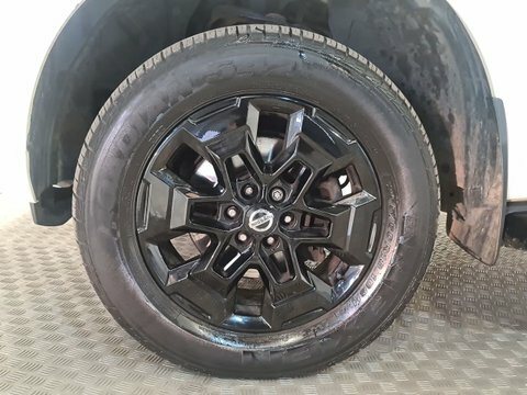 Nissan Navara 2.3 Dci N-guard  #5
