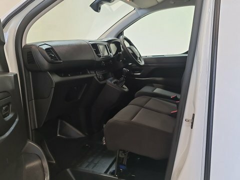 Vauxhall Vivaro 1.5 Turbo D #6
