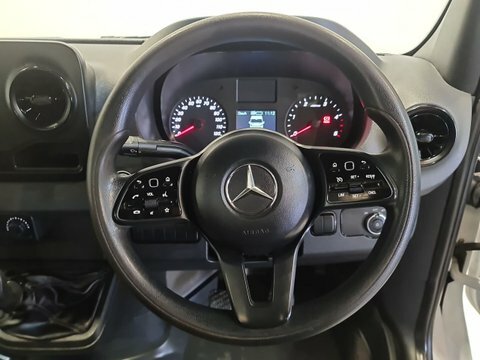 Mercedes-Benz Sprinter Progressive White #12
