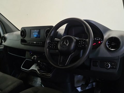 Mercedes-Benz Sprinter Progressive White #10