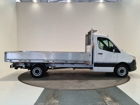 Mercedes-Benz Sprinter Progressive White #7
