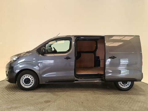 Peugeot Expert #8