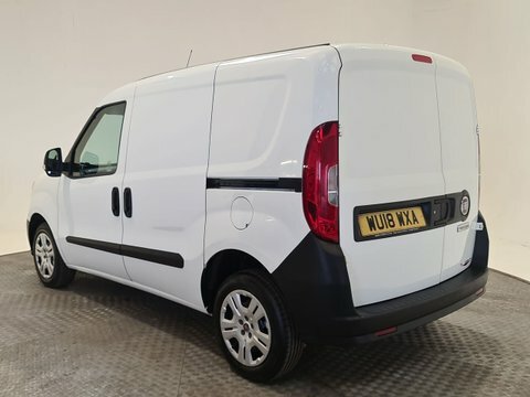 Fiat Doblo Doblo Pop Black #8